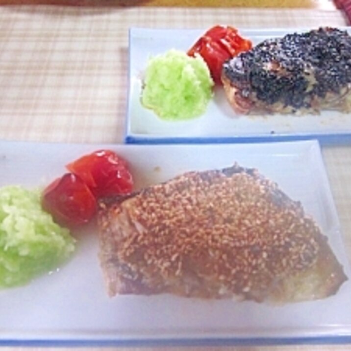 ブリの塩麹漬け胡麻焼き